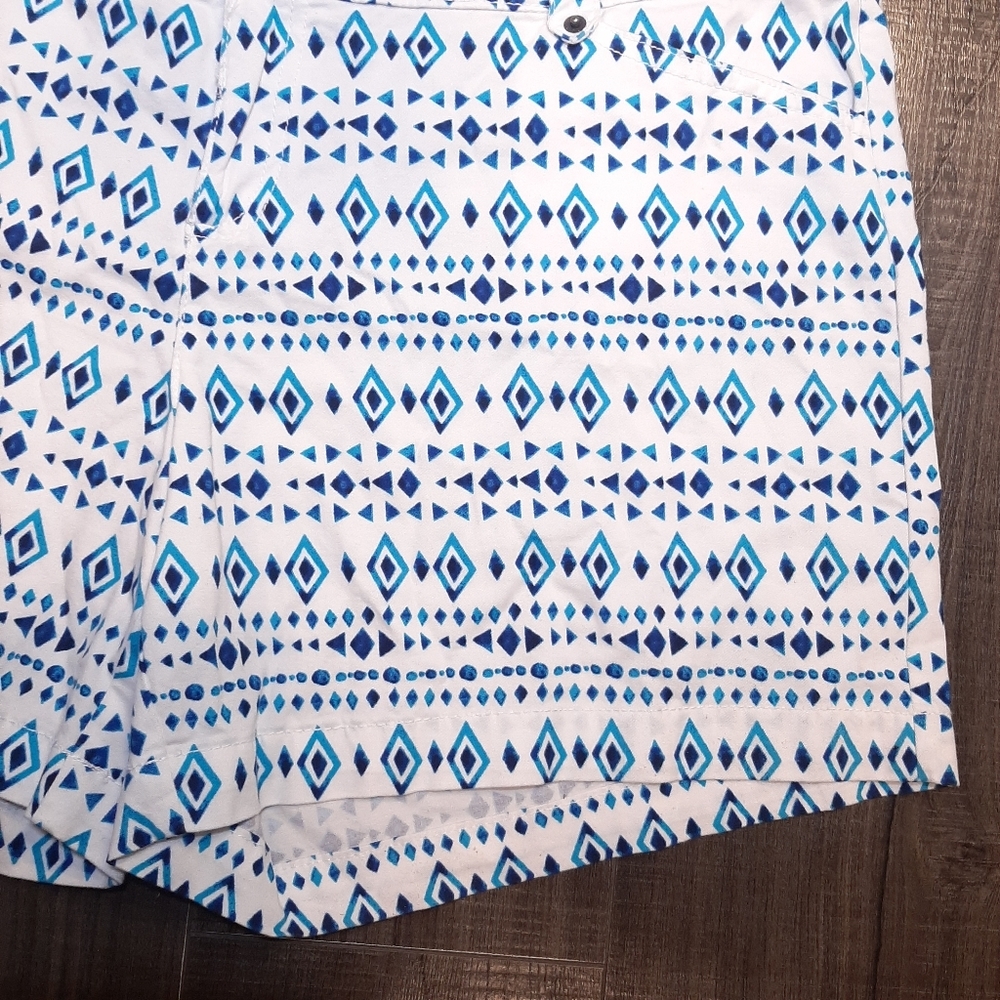 Revolution By Ricki's Brooke Shorts Diamond Print Mid Rise Stretchy White Blue - Picture 4 of 10